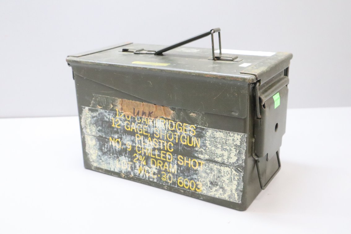 7.62x39 ammo and can