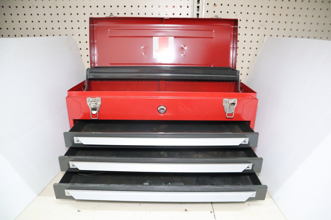 Craftsman Metal Tool Box