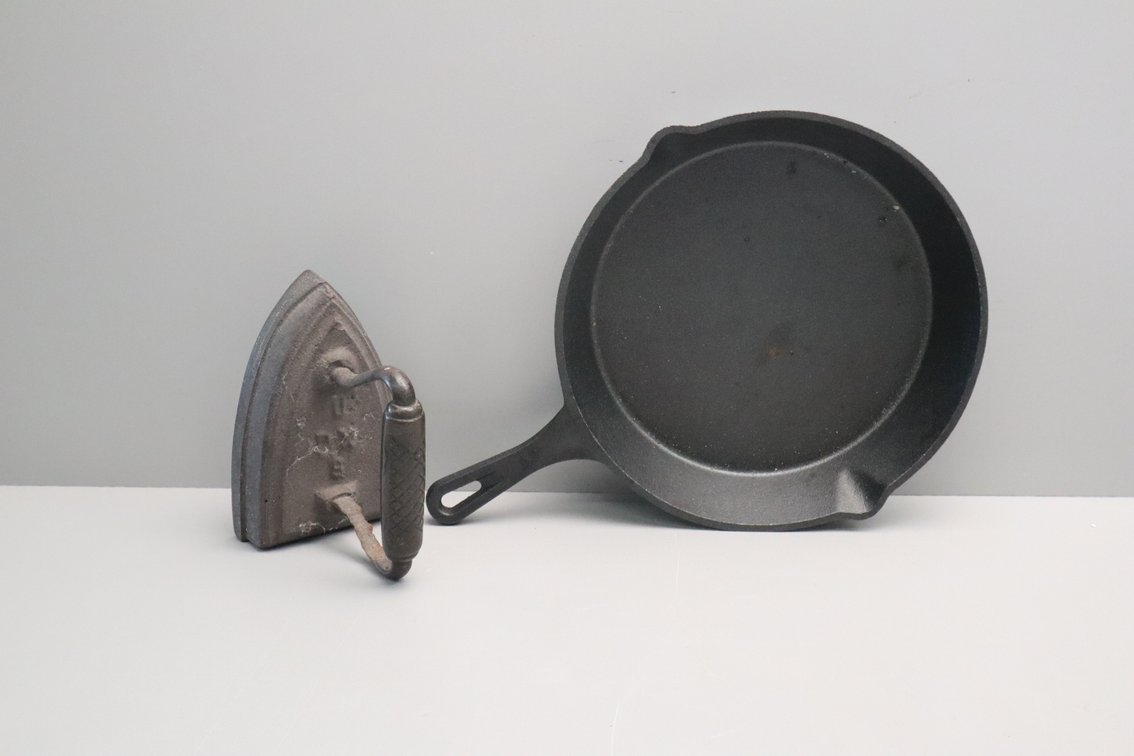 Cast Iron Skillet, Sad Iron