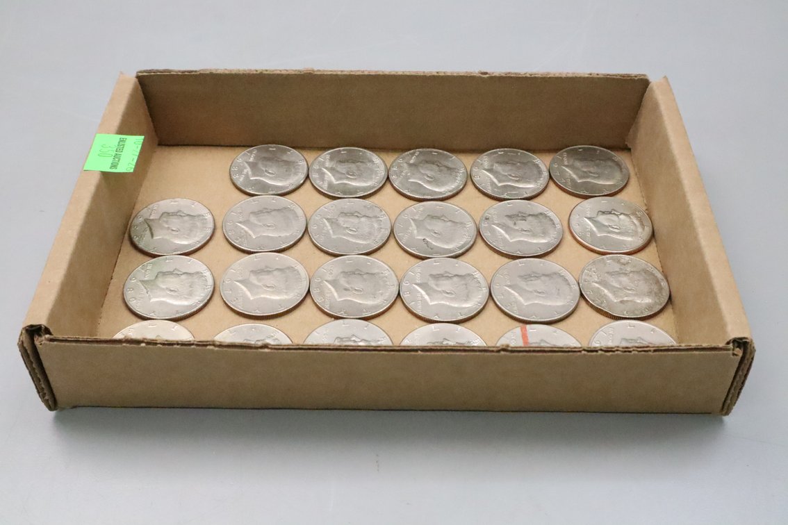 (23) Kennedy Half Dollars