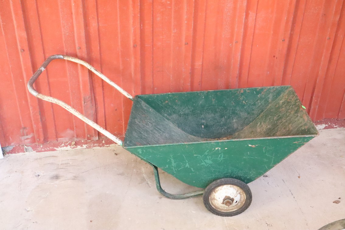 Metal Lawn Cart