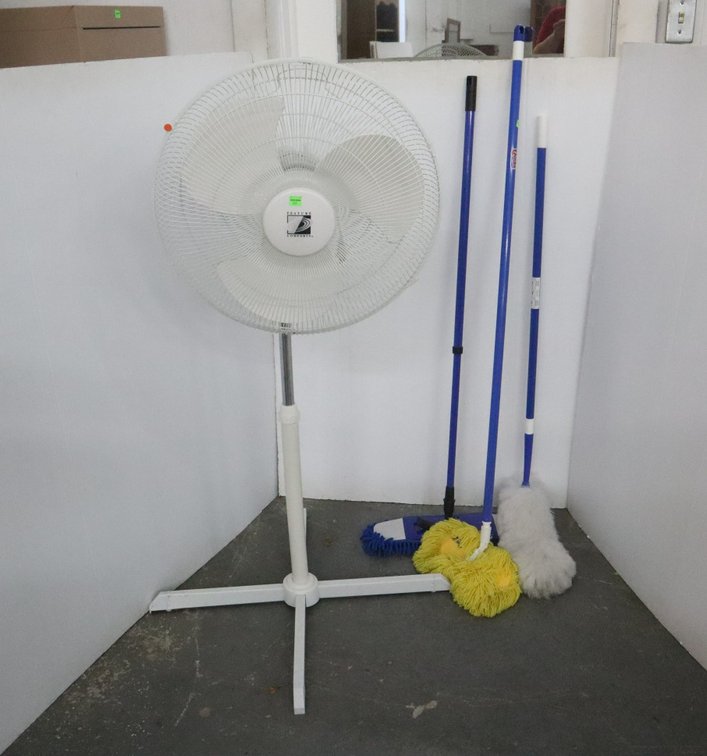 Oscillating Floor Fan