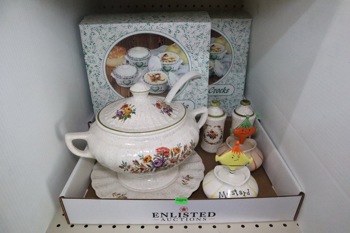 Covered Soup Crocks, Soup Tureen