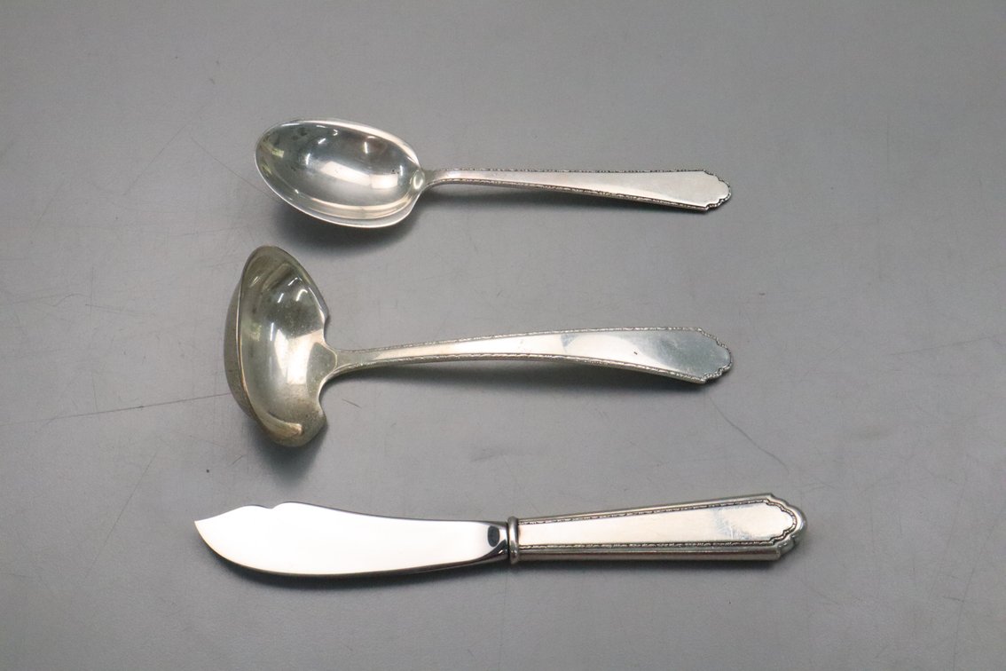 Lunt Sterling Silver Utensils