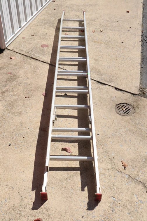Aluminum Extension Ladder