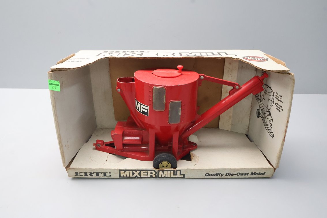 Massey Ferguson Grinder Mixer Mill