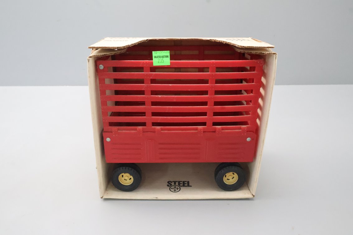 Bale Throw Wagon