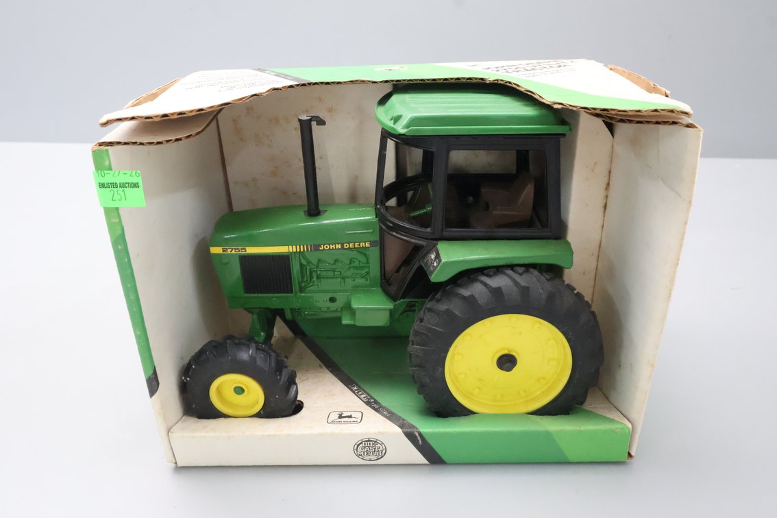 John Deere 2755 Tractor
