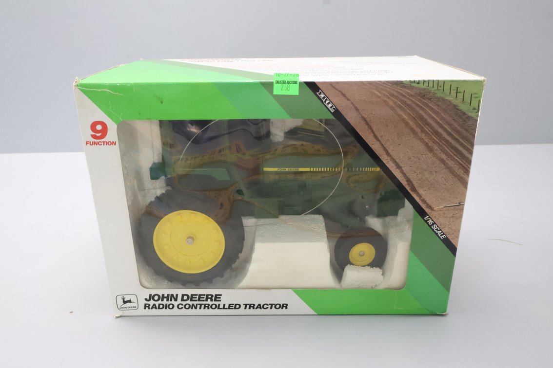 John Deere Radio Control Tractor