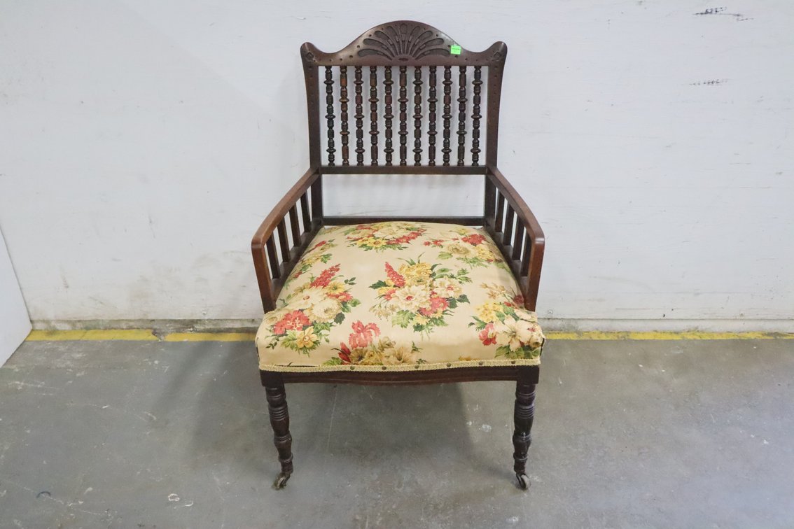Petite Size Chair