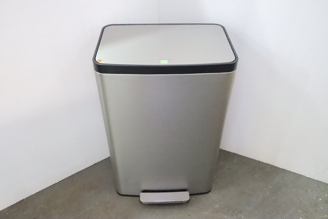 Kohler Trash Can With Lid