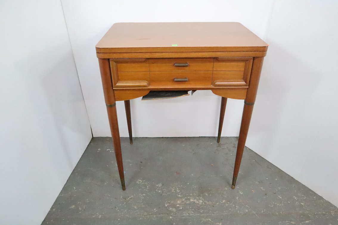 Singer Sewing Machine In Cabinet