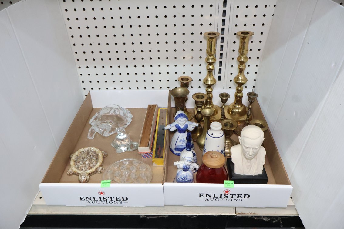 Glass Turtles, Candlesticks