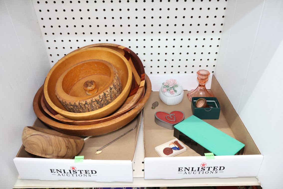 Wooden Bowls, Collectibles