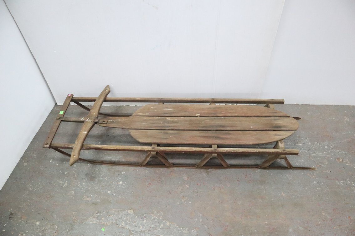 Vintage Runner Sled