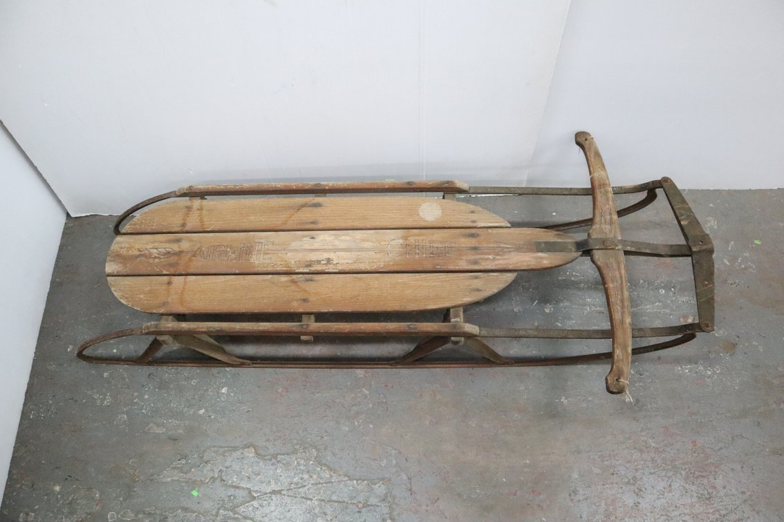 Airline Chief Runner Sled