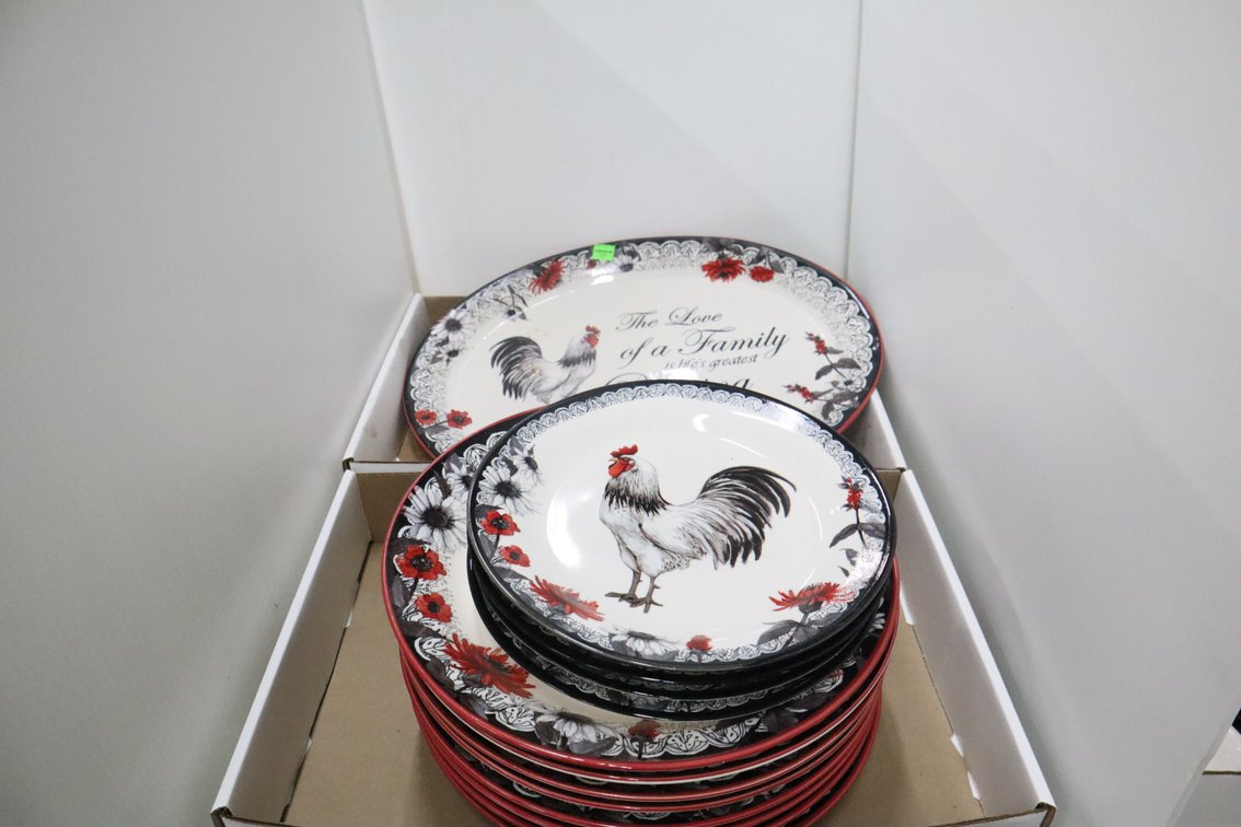 Rooster Dinnerware