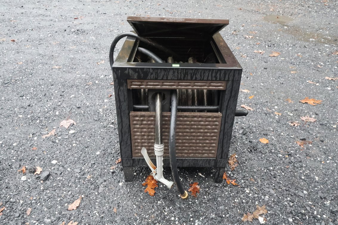Garden Hose Reel with Hose