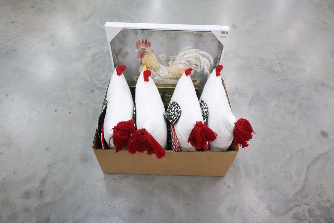 Rooster Pillows, Art
