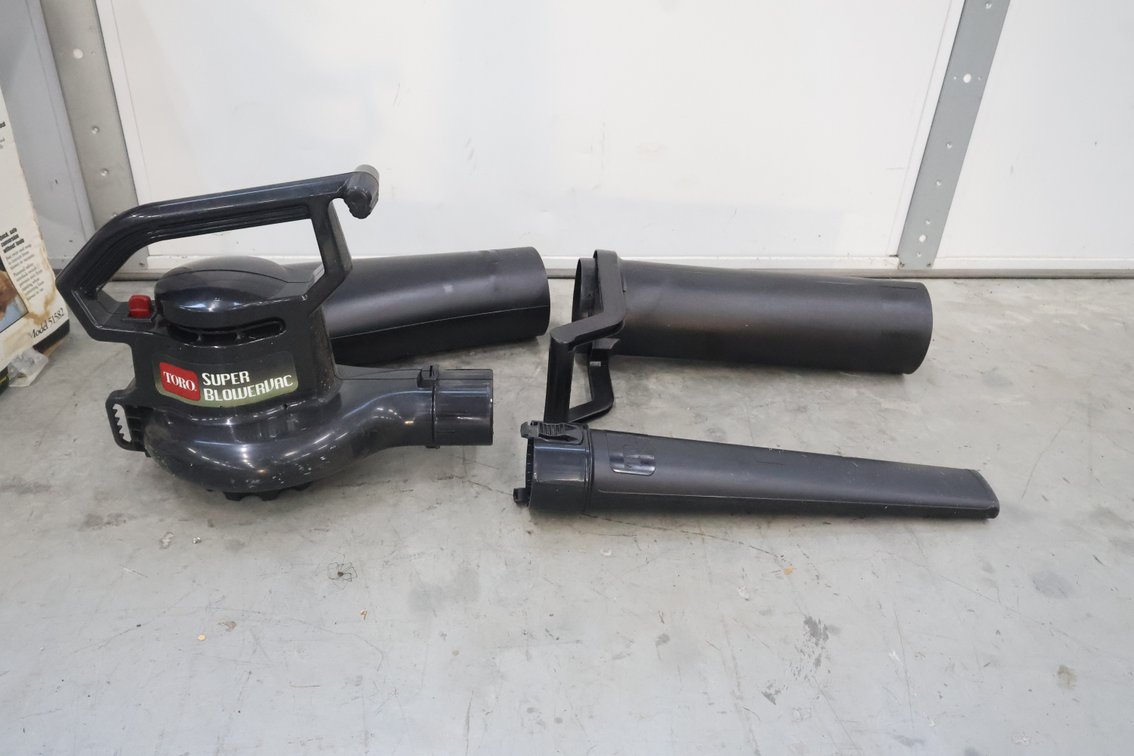 Toro Electric Blower with Attachments