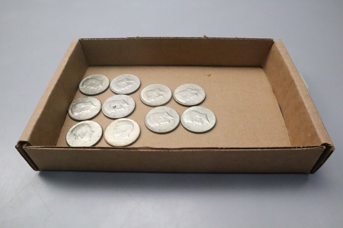 (10) Kennedy Half Dollars