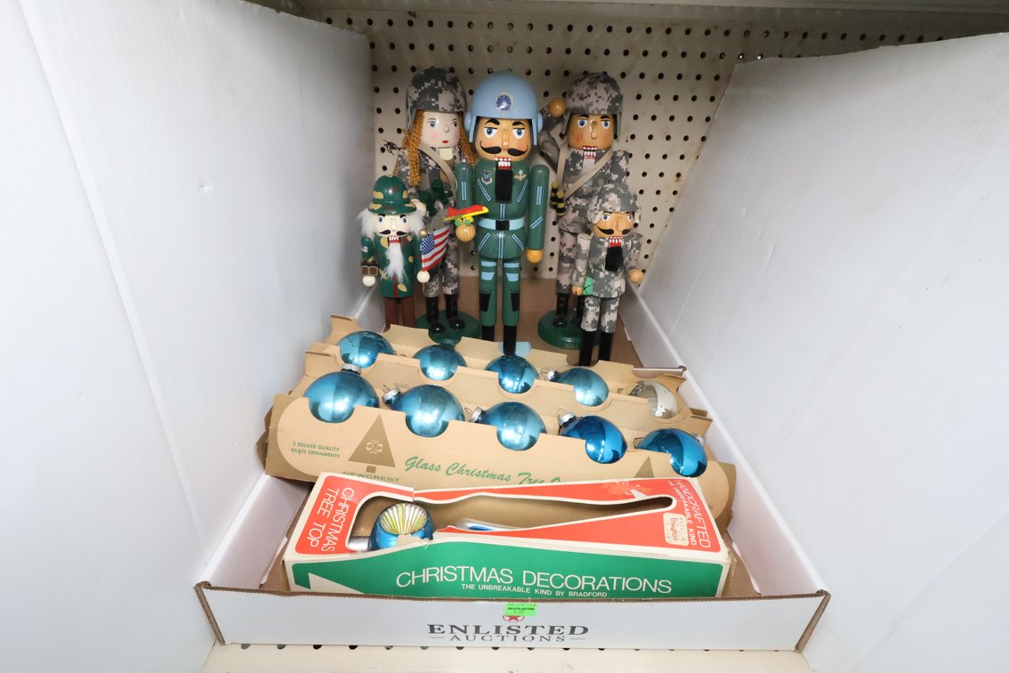 Ornaments, Christmas Tree Topper, Nutcrackers