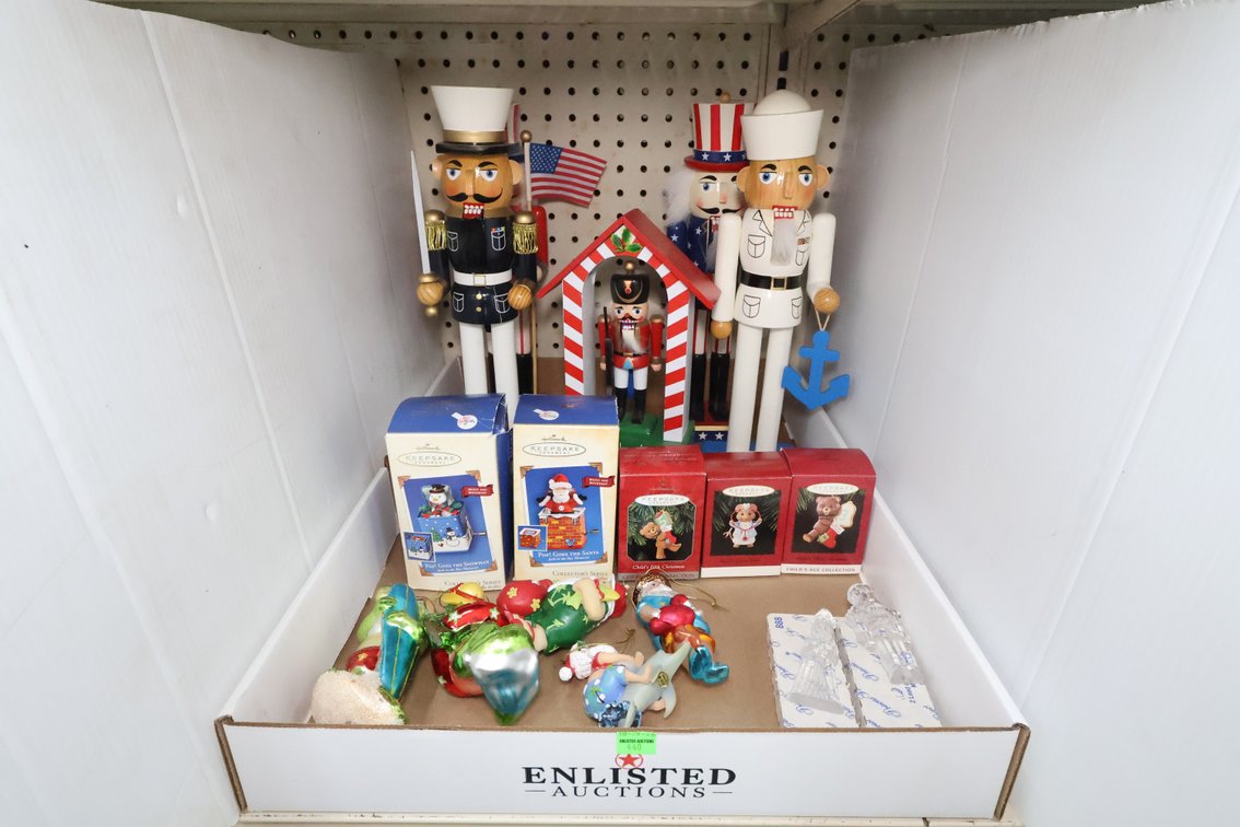 Hallmark Ornaments, Nutcrackers
