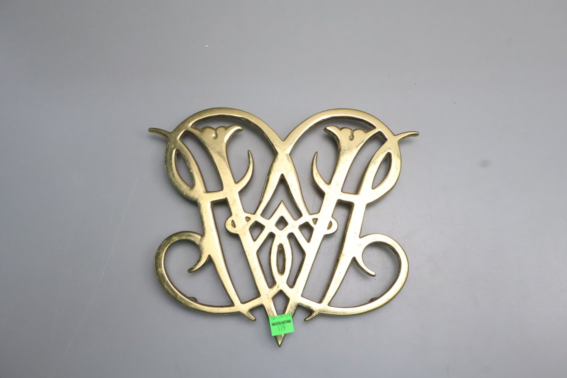Virginia Metalcrafters Williamsburg Trivet