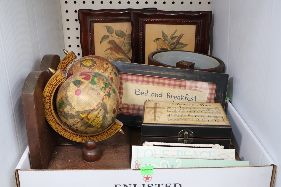 Bookends, Nutcracker with Bowl
