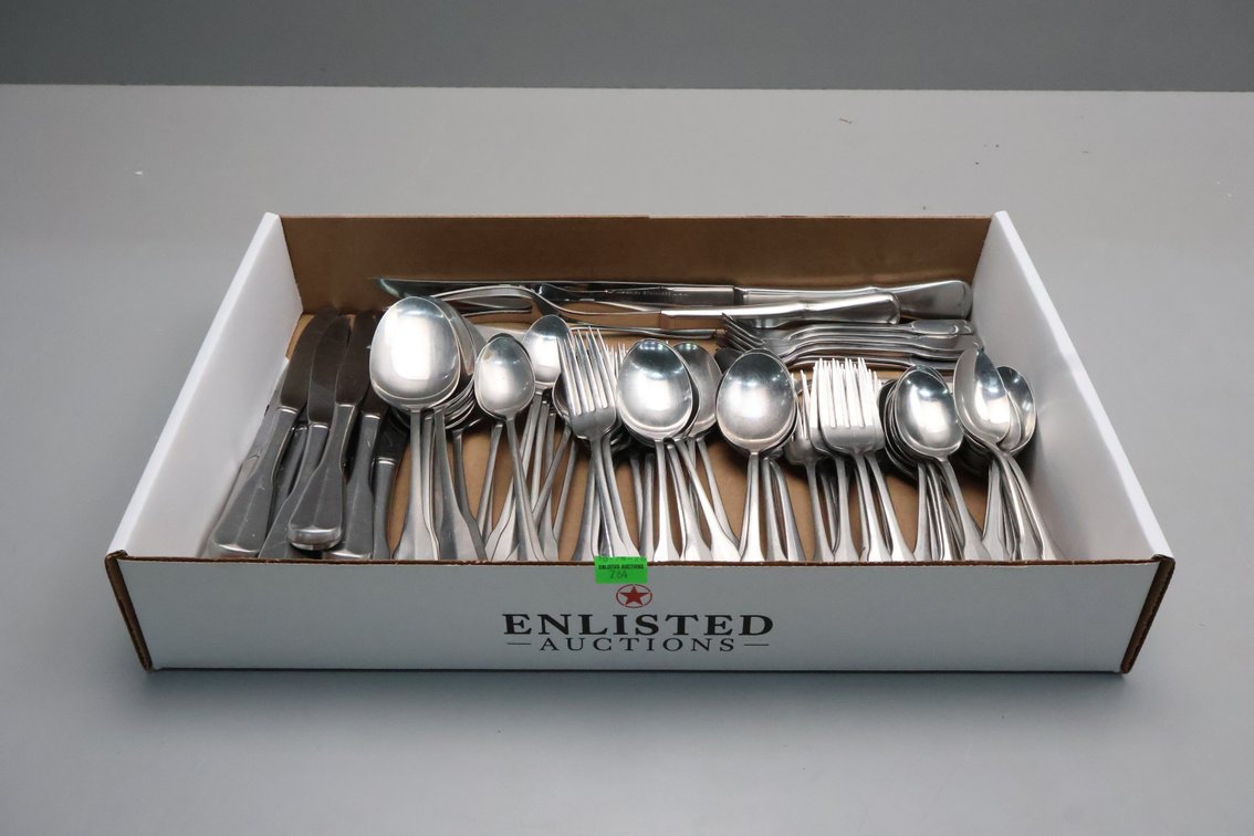 Stainless Flatware Set