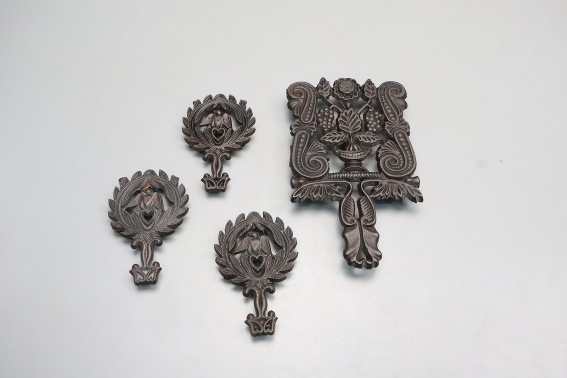 Trivets