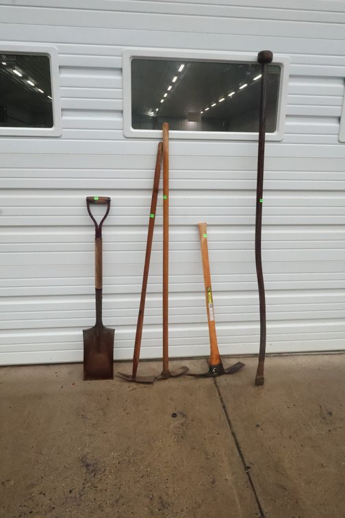 Lawn And Garden Tools