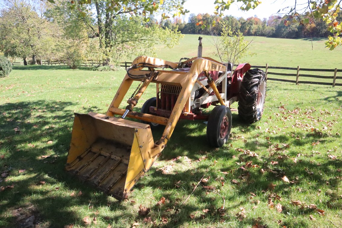 International Tractor & Loader