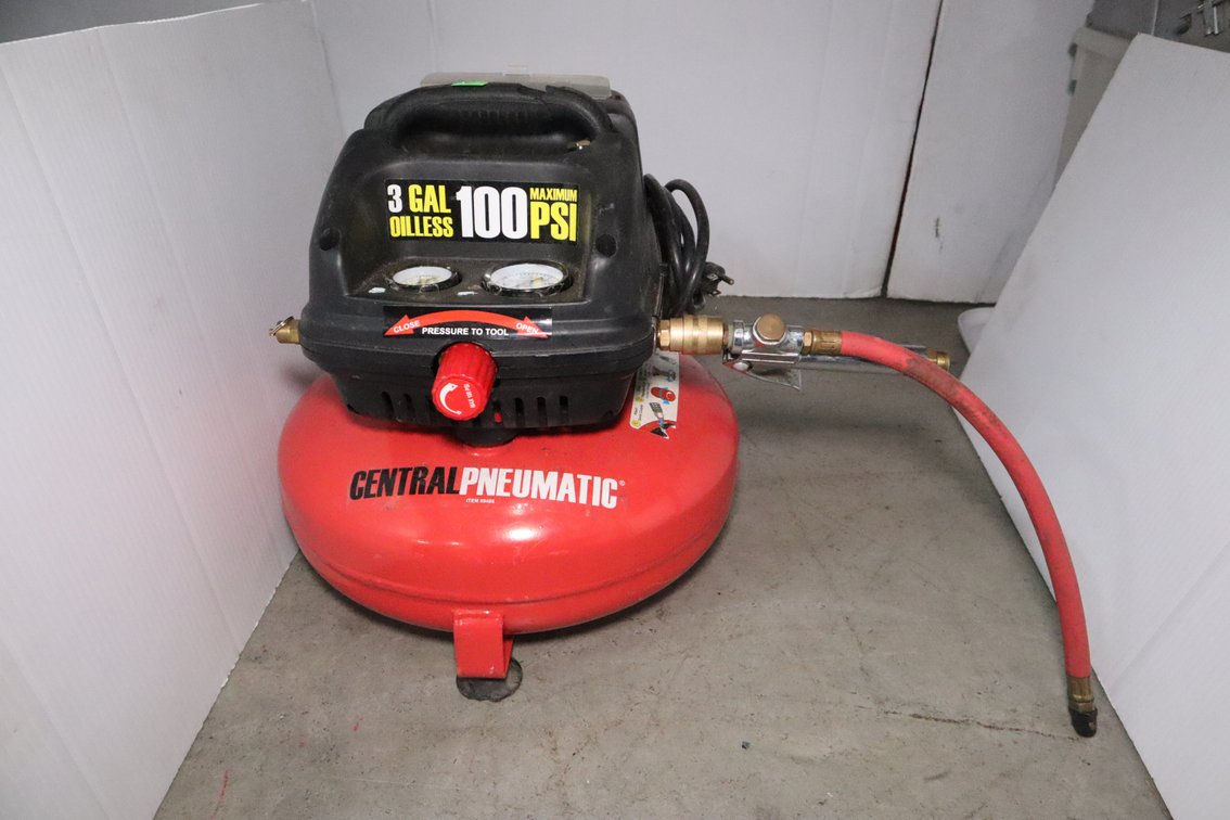 Central Pneumatic Air Compressor