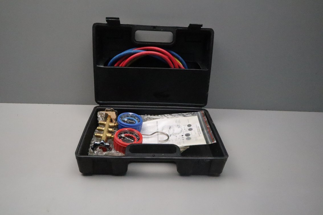 Matco Manifold Gauge Set