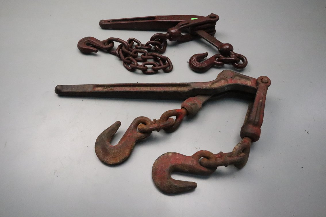 Two Chain Binders