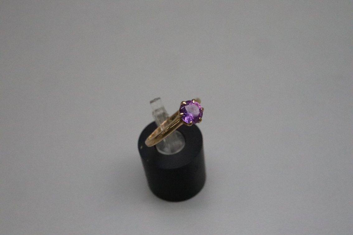 Gold Ring With Stone