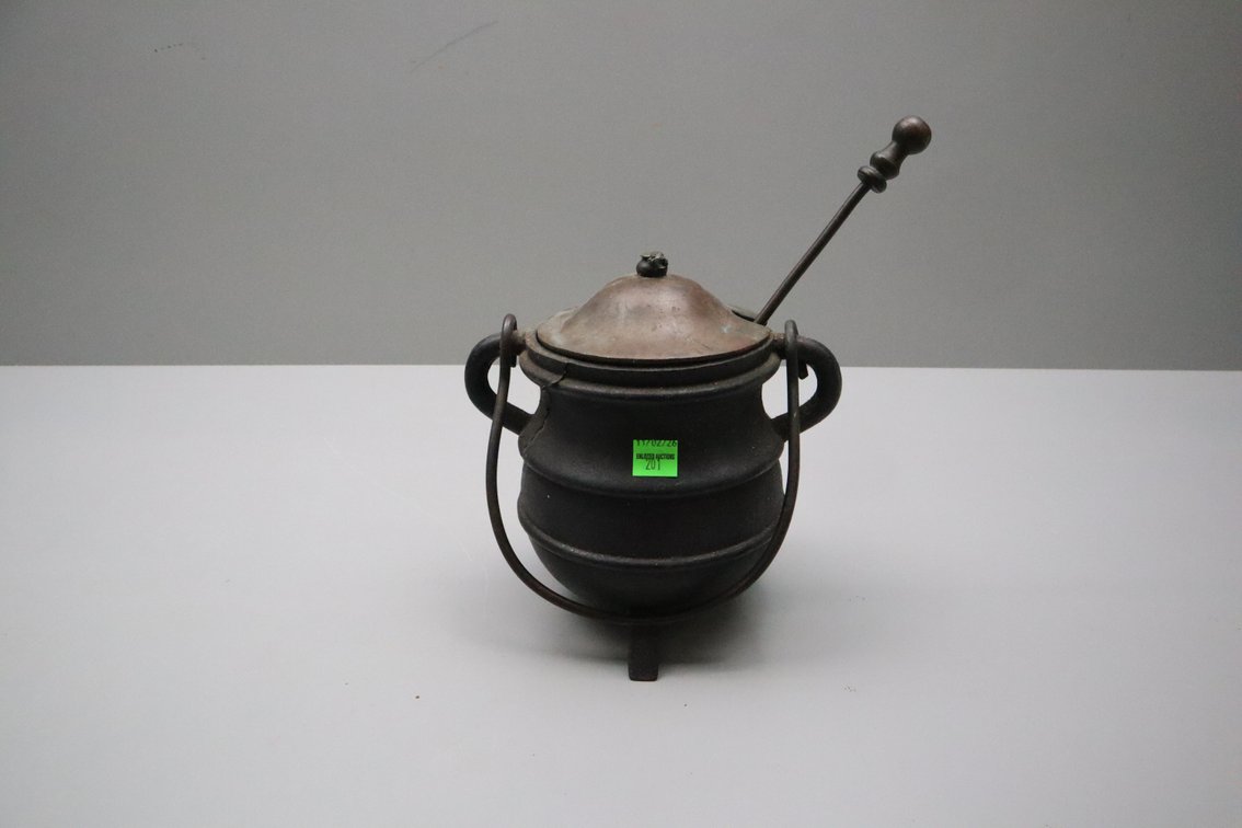 Cast-Iron Fire Pot