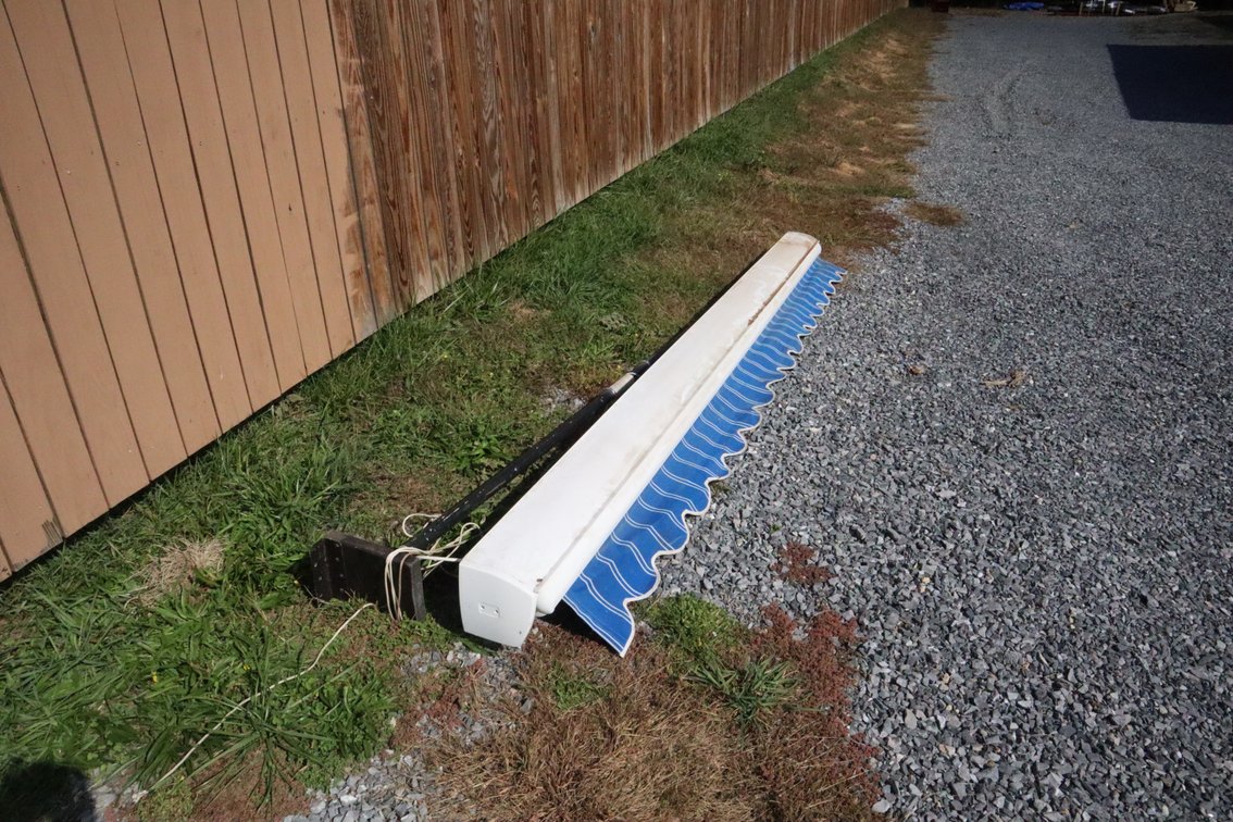 Retractable Awning
