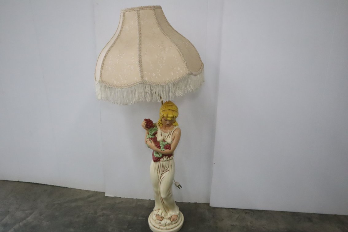 Lady Floor Lamp
