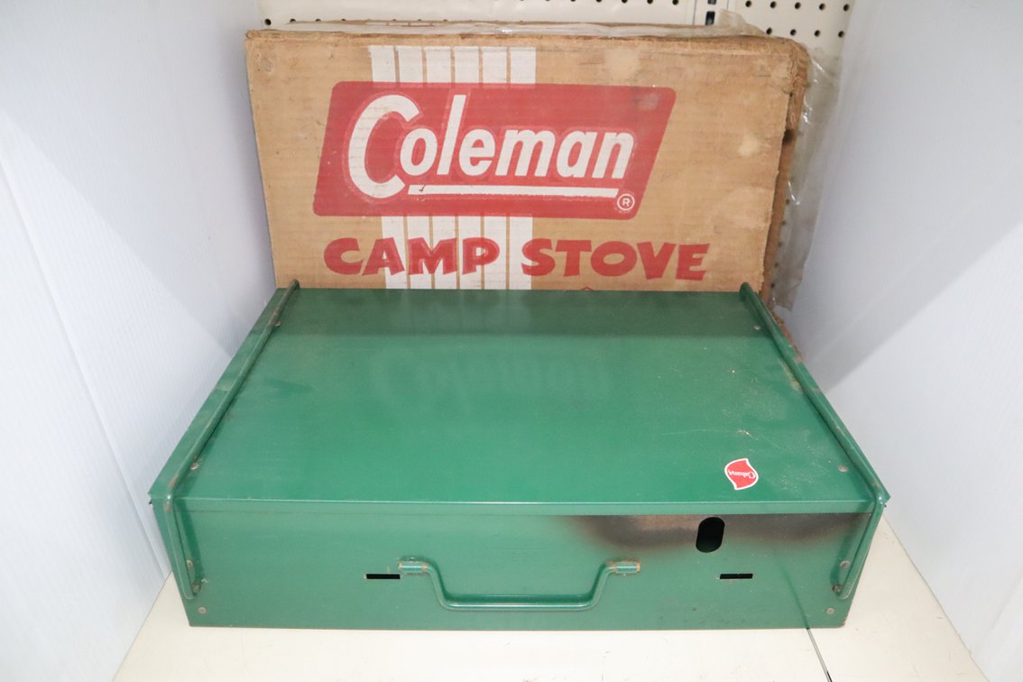 Coleman Camp Stove
