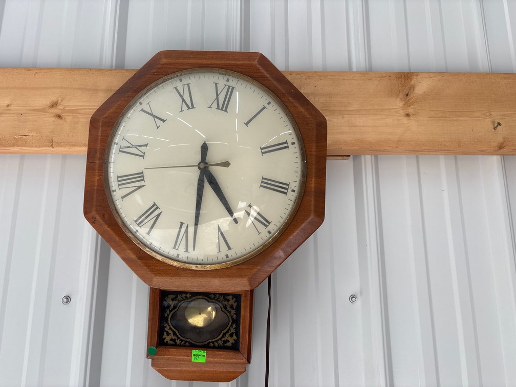 Electric Clock