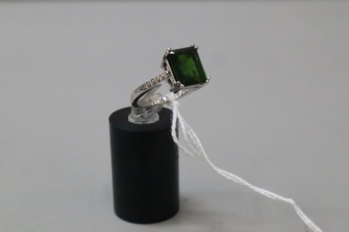 Emerald Ring