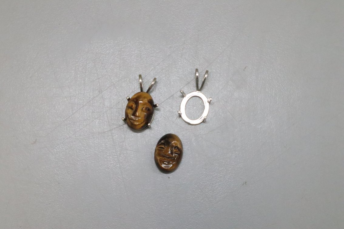 Pendant With Stones
