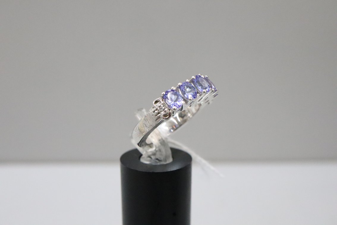 Tanzanite Ring
