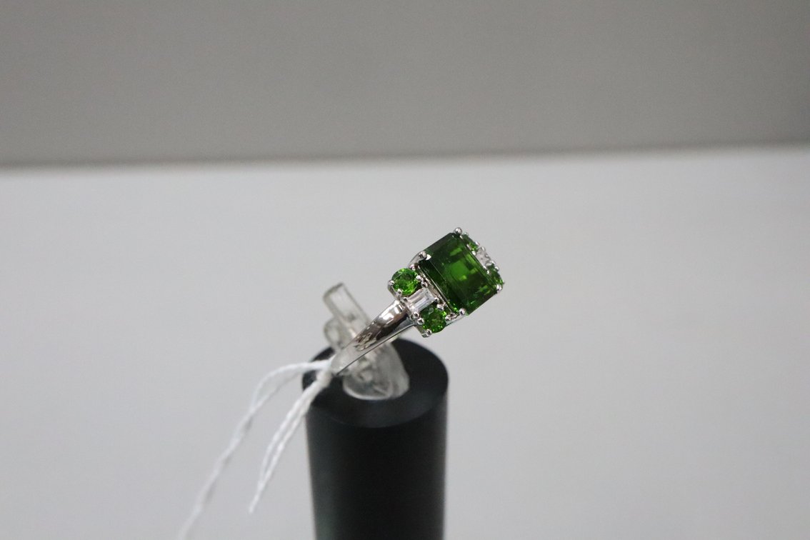 Russian Chrome Diopside Ring