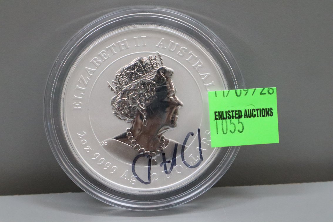 Elizabeth Ii Silver Dollar