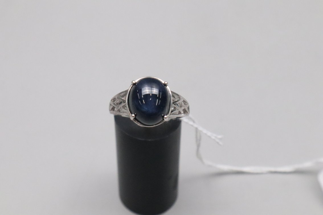 Blue Star Sapphire Ring