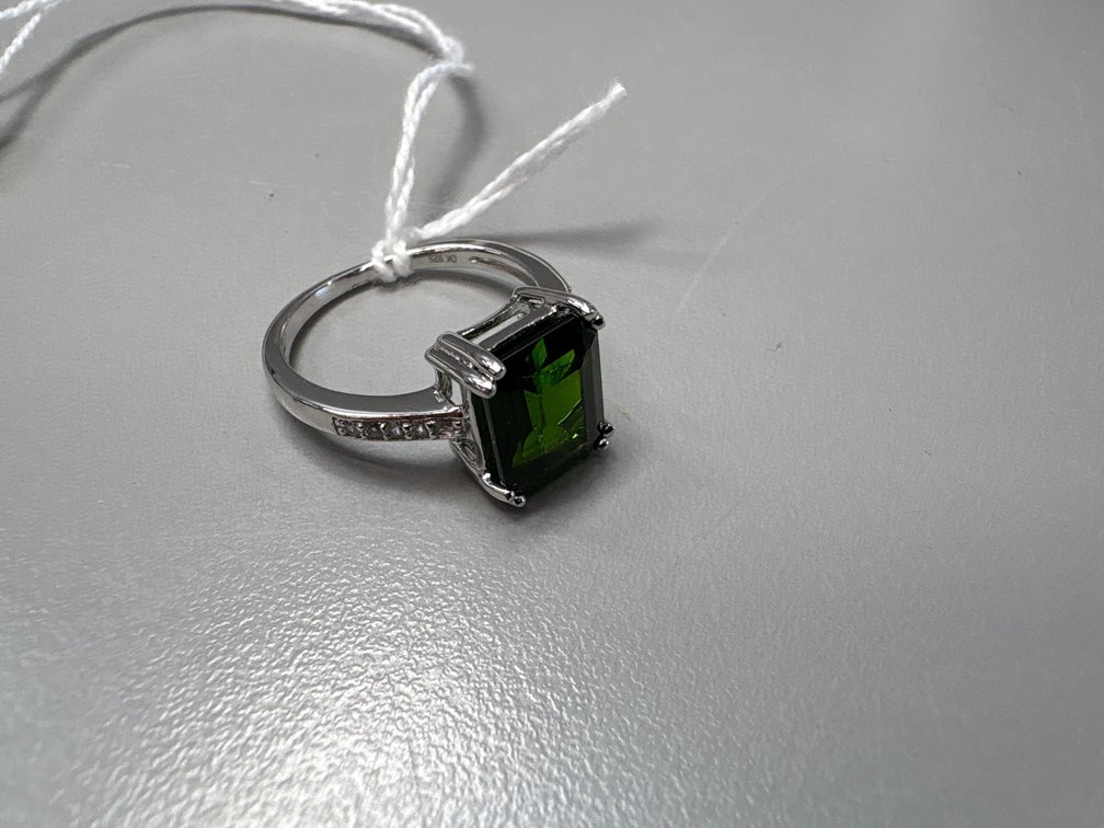 Russian Chrome Diopside Ring