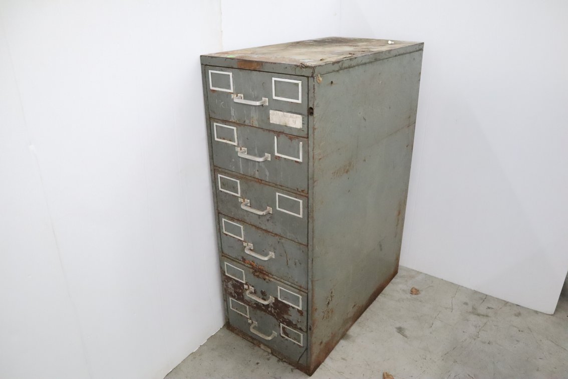 Metal Shop Cabinet